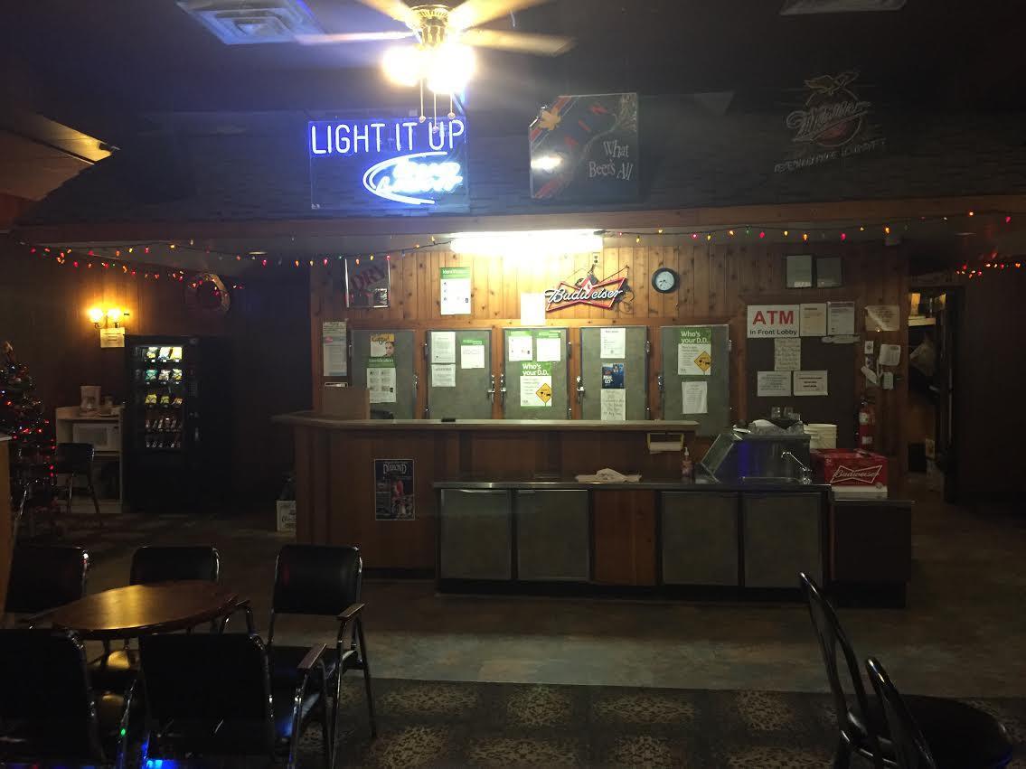 Royal Hotel Flin Flon 外观 照片